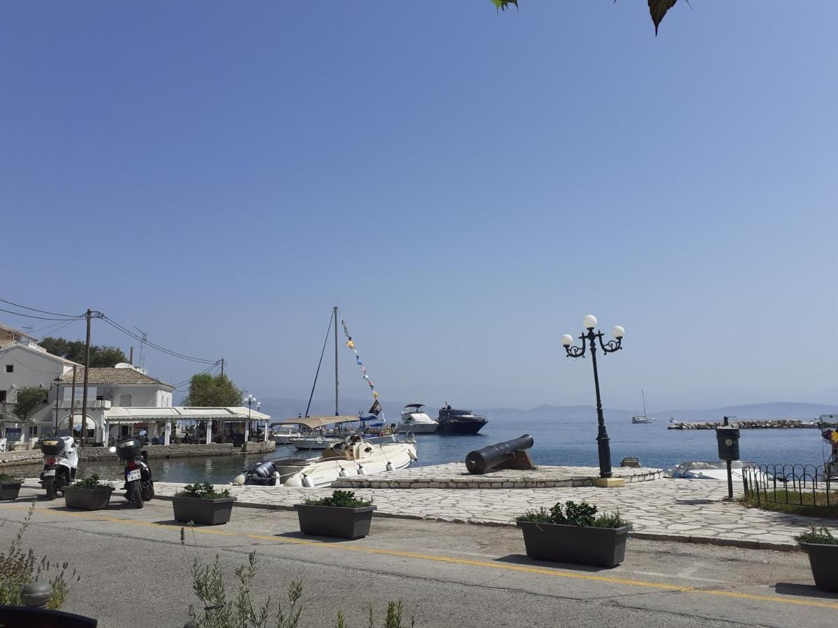 Katia Cottage Κασσιόπη Εξωτερικό φωτογραφία